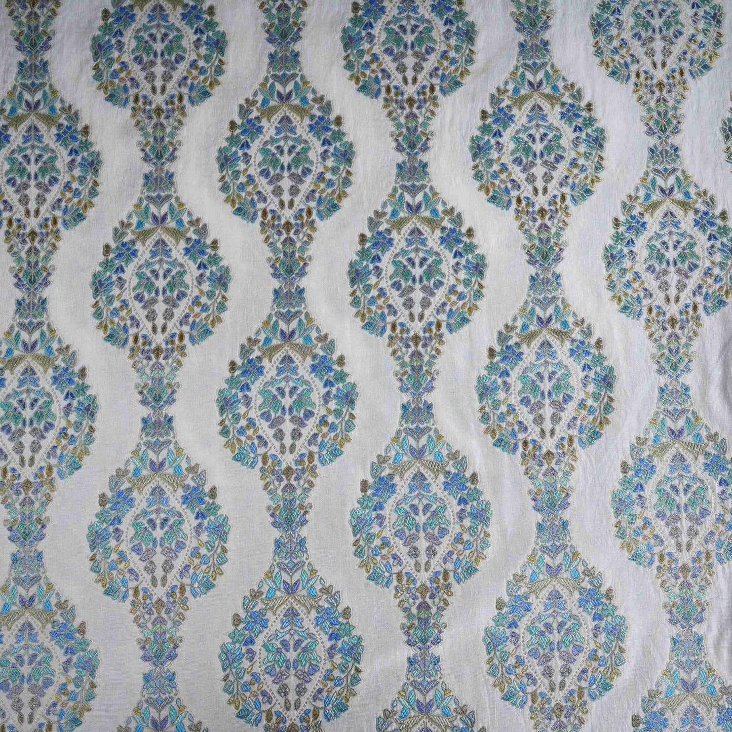 Meenakari Dola Jacquard Fabric AR-1001
