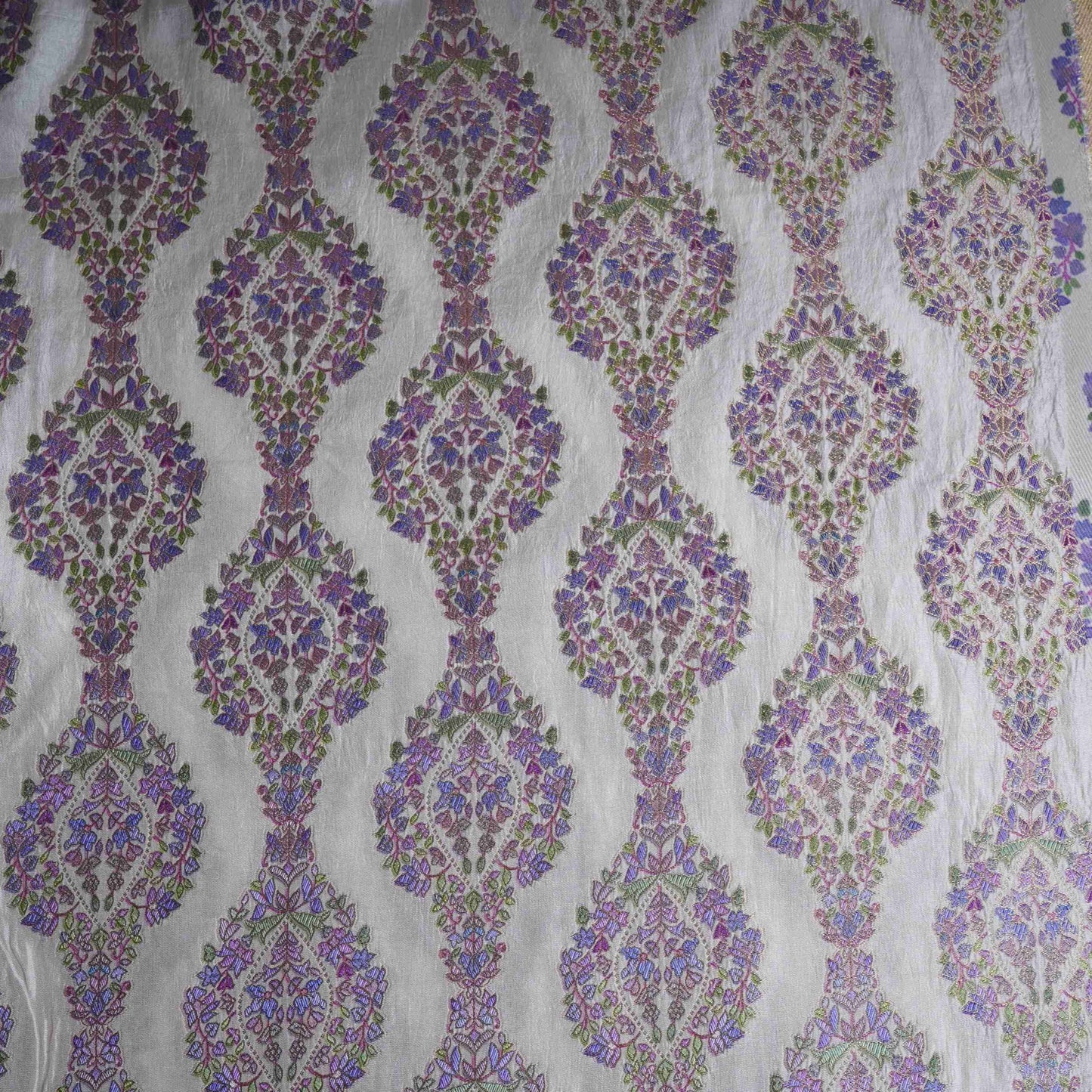 Off White Meenakari Dola Jacquard Fabric AR-1003